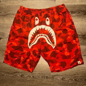 A Bathing Ape Bape Camo Shark Shorts Size Large